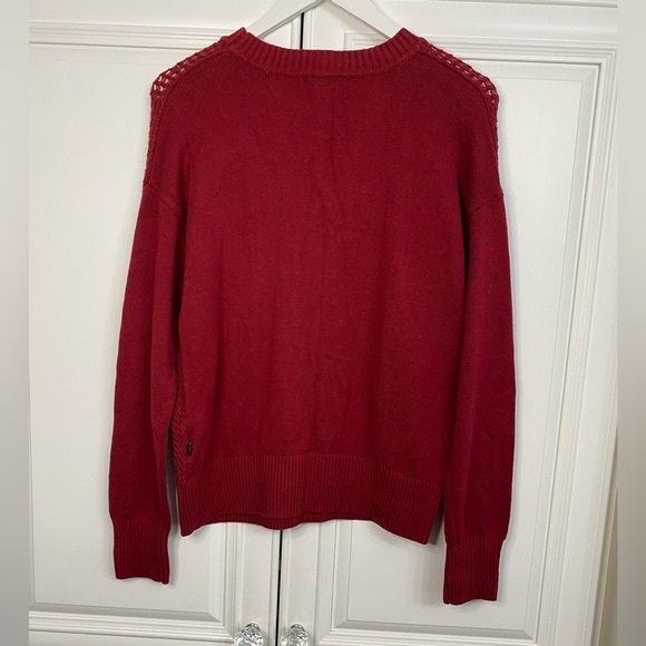 EUC Womens Banana Republic Size Medium Red Crew Neck Cable Knit Sweater - Picture 5 of 9